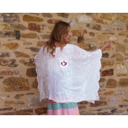 WHITE SHAWL EMBROIDERED